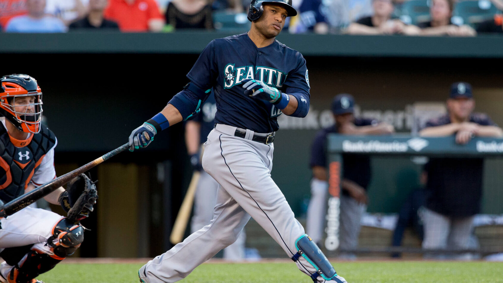 Mariners second baseman Robinson Cano at the plate.
