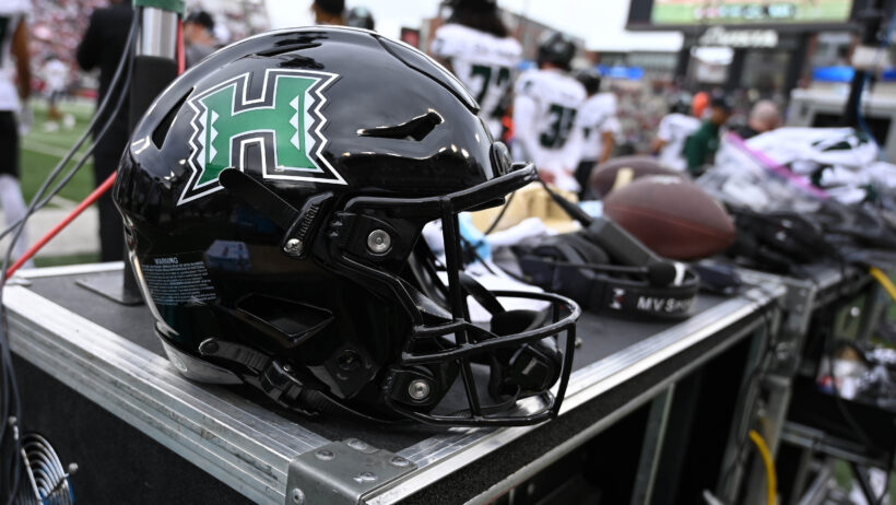 NCAA Football: Hawaii at Washington State
