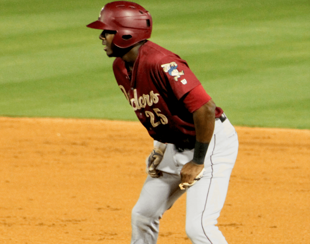 Marlins prospect Lewis Brinson takes a lead at first