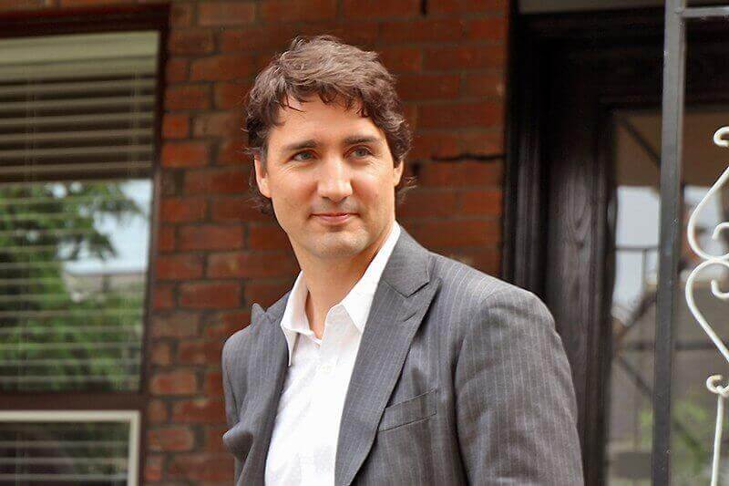 Justin Trudeau head and shoulders