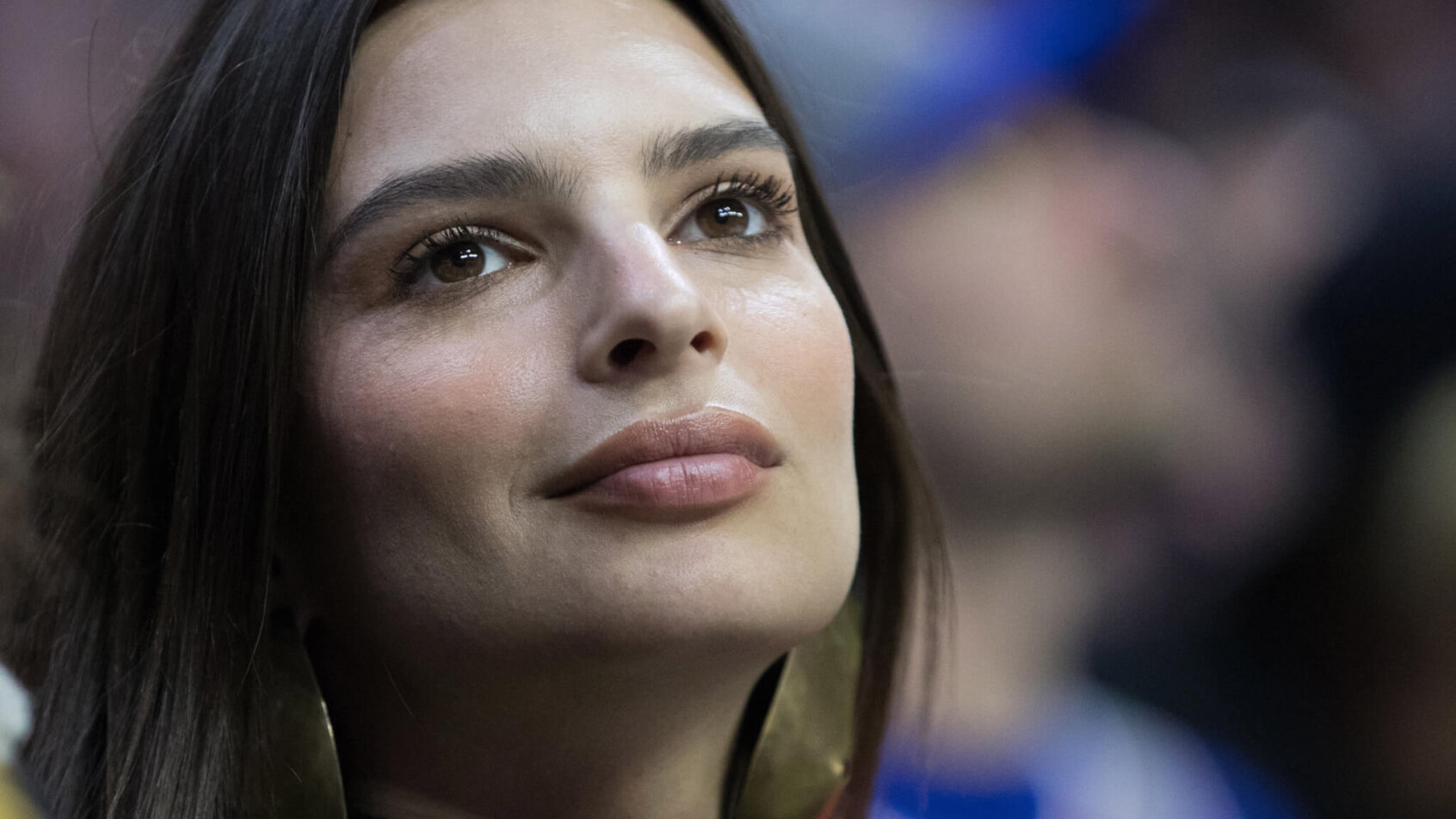 Actress and model Emily Ratajkowski at NBA game