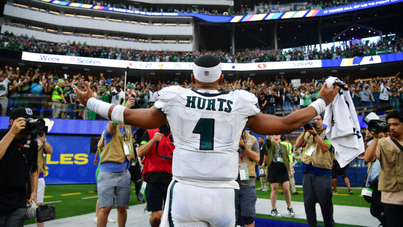 Jalen Hurts (1) celebrates the victory against the Los Angeles Rams